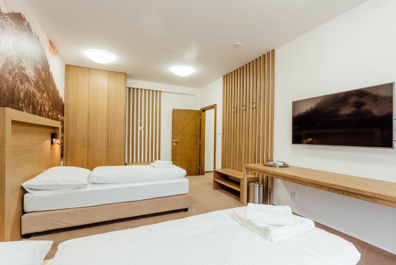 Apartmány Humno Valča Exterior foto