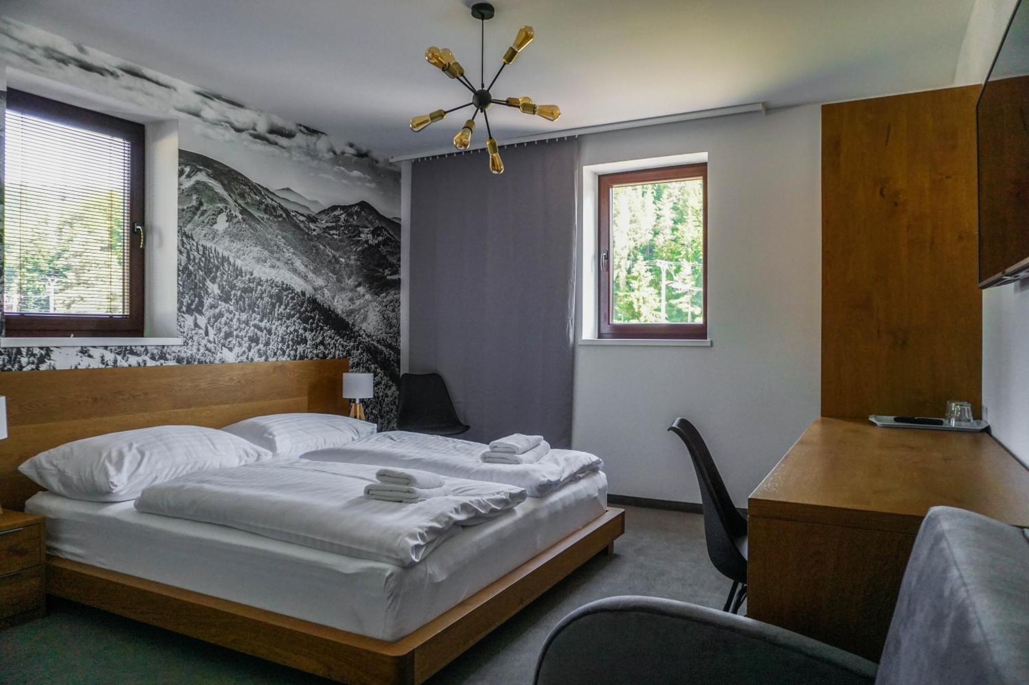 Apartmány Humno Valča Exterior foto